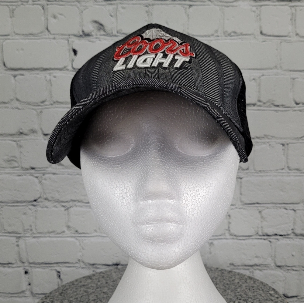 COORS LIGHT | Quagmire mesh back snapback trucker cap